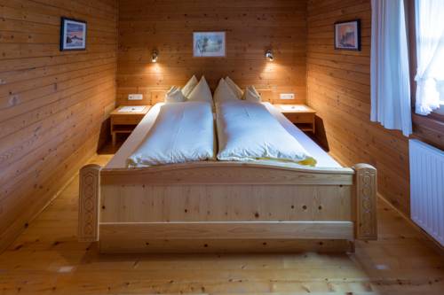 Imagen de la habitación del Hotel Garni Grünmoos. Foto 5