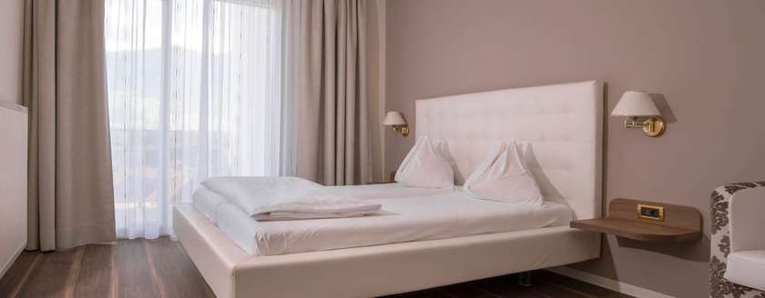 Imagen de la habitación del Hotel Garni Gunther, Burgstall - Postal. Foto 2