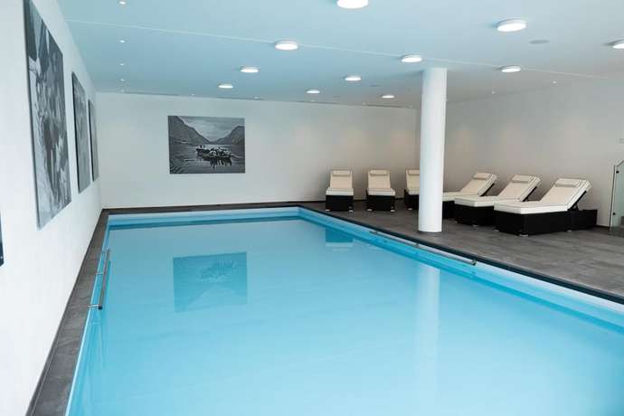 Imagen de la piscina del Hotel Garni Hanauerlehen. Foto 18