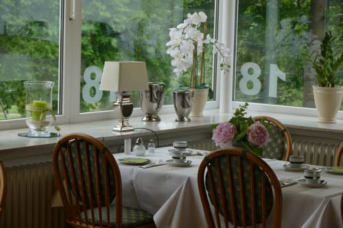 Imagen de la habitación del Hotel Garni Haus Am Karpfenteich. Foto 2