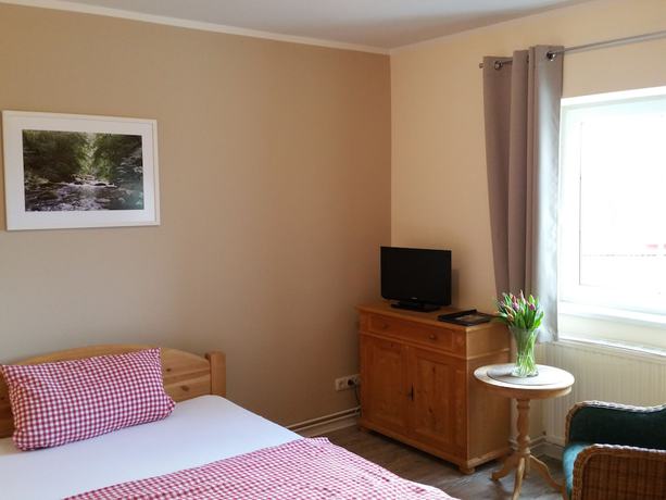 Imagen de la habitación del Hotel Garni Haus Sonneneck. Foto 10