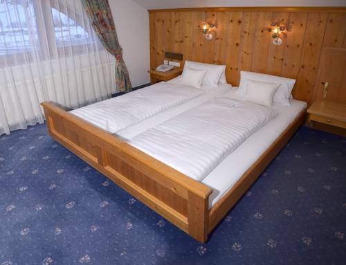 Imagen de la habitación del Hotel Garni Helvetia. Foto 2
