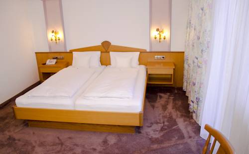 Imagen de la habitación del Hotel Garni Helvetia. Foto 3