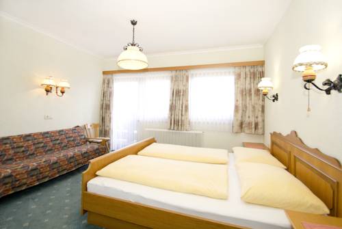 Imagen de la habitación del Hotel Garni Hochwurzen. Foto 2