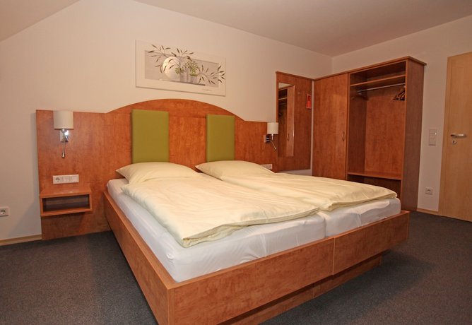 Imagen de la habitación del Hotel Garni Hopfengold. Foto 4