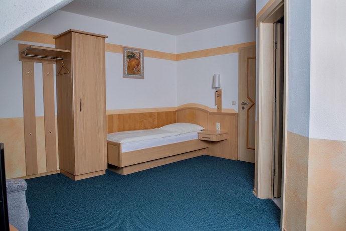 Imagen de la habitación del Hotel Garni Hopfengold. Foto 10
