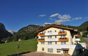 Imagen general del Hotel Garni Hotel Bel Vert. Foto 1
