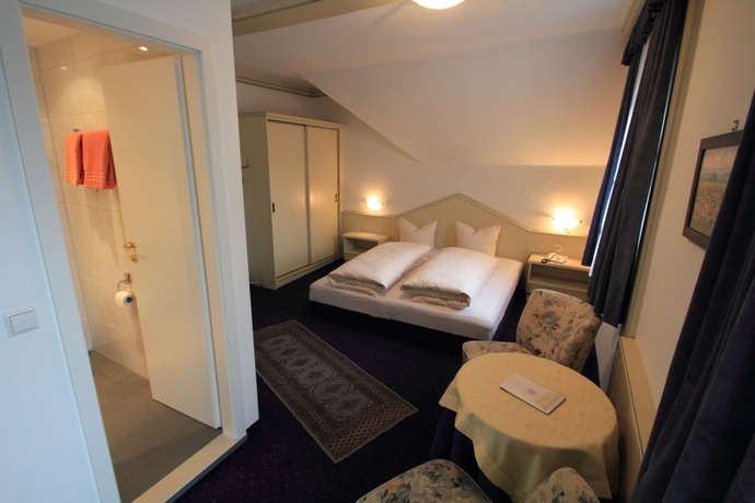 Imagen de la habitación del Hotel Garni Hubertus. Foto 8