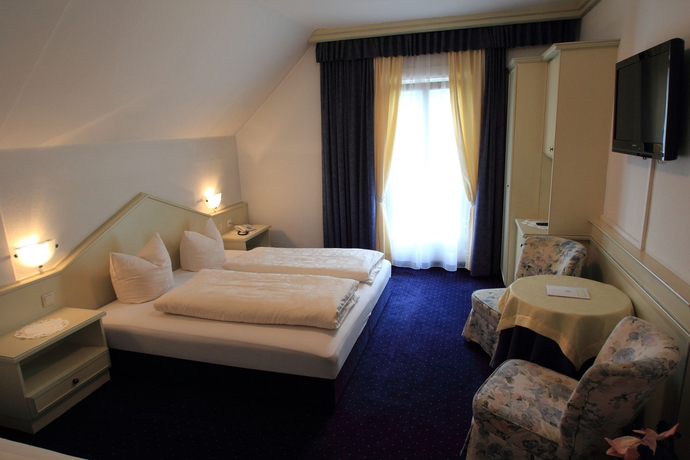 Imagen de la habitación del Hotel Garni Hubertus. Foto 9