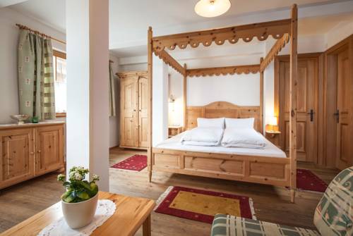 Imagen de la habitación del Hotel Garni Hubertushof. Foto 10