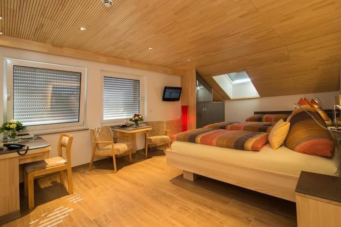 Imagen de la habitación del Hotel Garni J&auml;gerhof. Foto 3