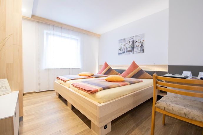 Imagen de la habitación del Hotel Garni J&auml;gerhof. Foto 16
