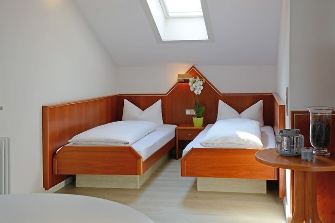 Imagen de la habitación del Hotel Garni Kaiserstuhl. Foto 5