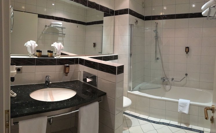 Imagen de la habitación del Hotel Garni Kaiserstuhl. Foto 10