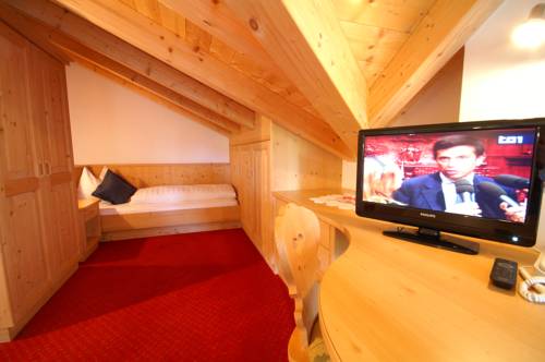 Imagen de la habitación del Hotel Garni La Ciasota. Foto 14