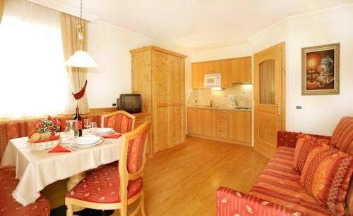 Imagen de la habitación del Hotel Garni La Majon. Foto 5