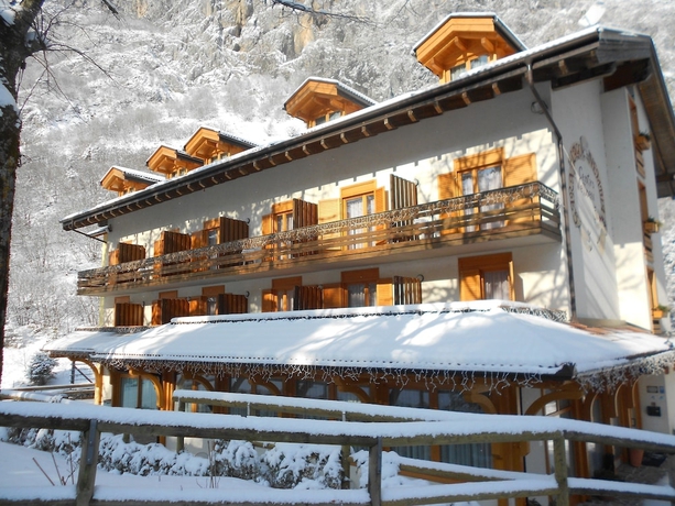 Imagen general del Hotel Garni Lago Nembia. Foto 4