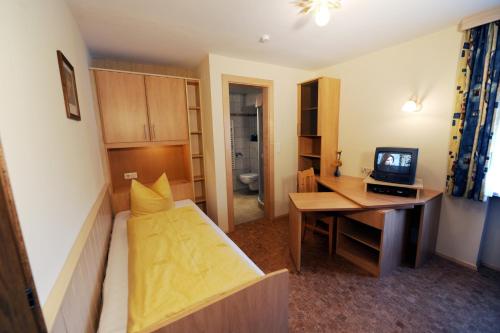 Imagen de la habitación del Hotel Garni Landhaus Platzer. Foto 17