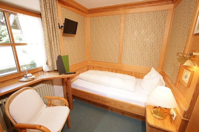 Imagen general del Hotel Garni Landhaus Traunbachh&auml;usl. Foto 5