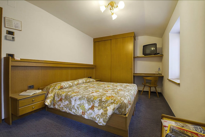 Imagen de la habitación del Hotel Garni Lastei. Foto 9