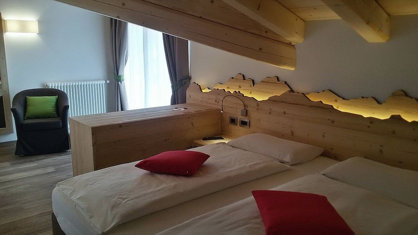 Imagen de la habitación del Hotel Garni Lastei. Foto 10
