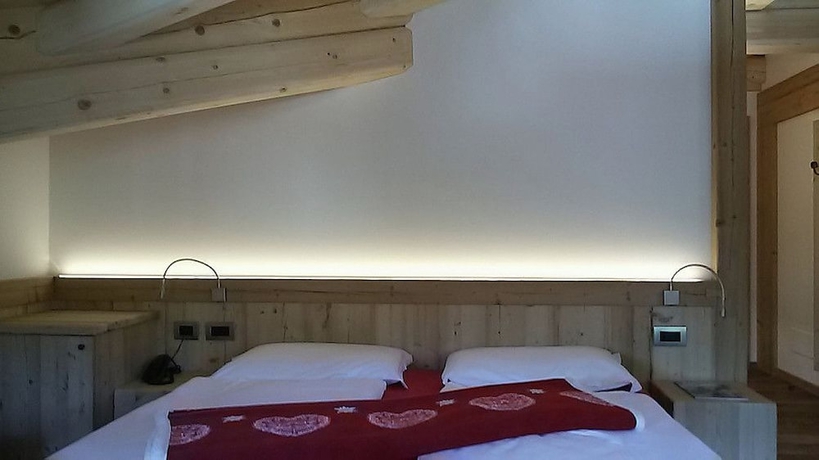 Imagen de la habitación del Hotel Garni Lastei. Foto 14