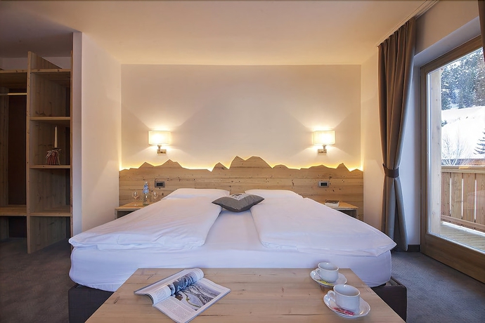 Imagen de la habitación del Hotel Garni Lastei. Foto 17