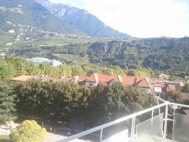 Imagen de la habitación del Hotel Garni Lux. Foto 11