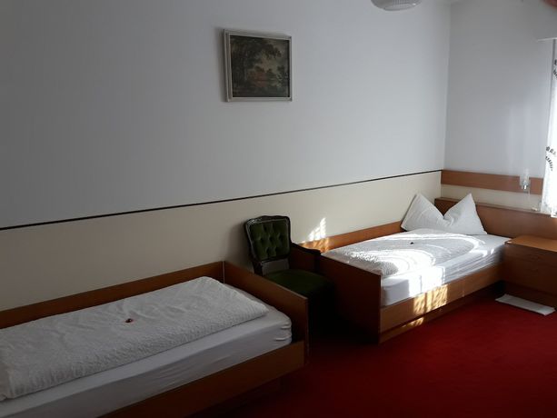 Imagen de la habitación del Hotel Garni Lux. Foto 13