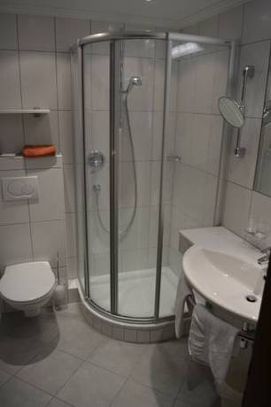 Imagen de la habitación del Hotel Garni Maria Theresia. Foto 6