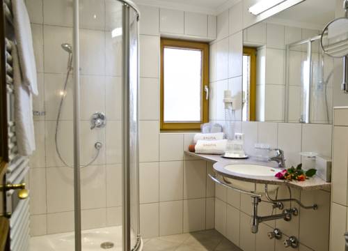 Imagen de la habitación del Hotel Garni Maria Theresia. Foto 8