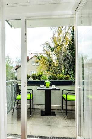 Imagen de la habitación del Hotel Garni Metzingen. Foto 13