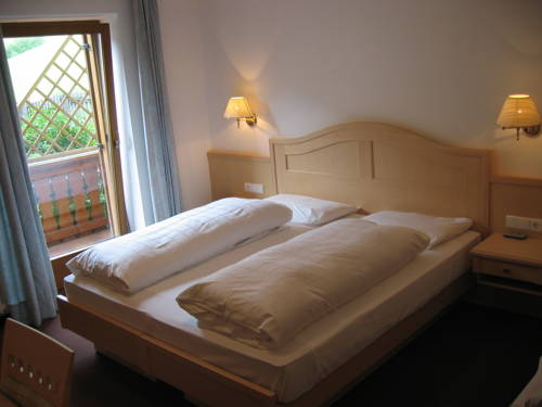 Imagen de la habitación del Hotel Garni Miriam. Foto 2