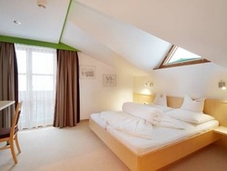 Imagen de la habitación del Hotel Garni Montana. Foto 8