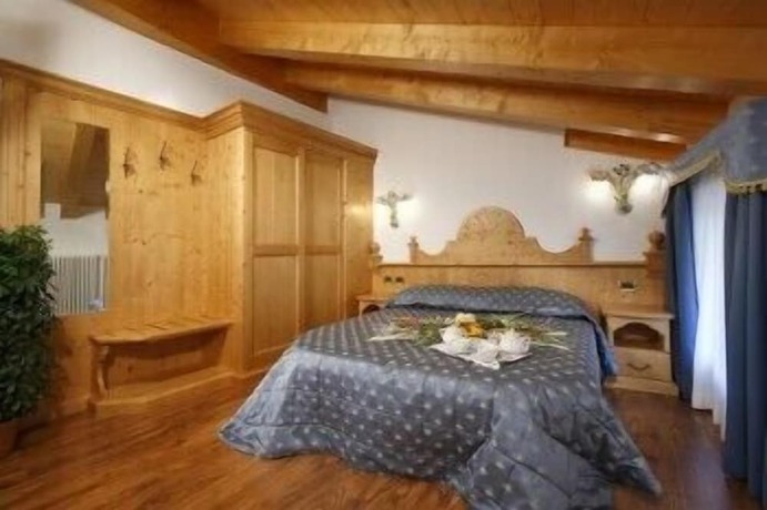 Imagen de la habitación del Hotel Garni Mountain Resort. Foto 4