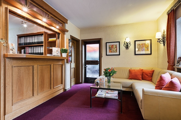 Imagen de los interiores del Hotel Garni Nuernberger Trichter. Foto 18