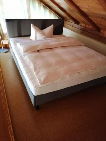 Imagen de la habitación del Hotel Garni Nuernberger Trichter. Foto 13