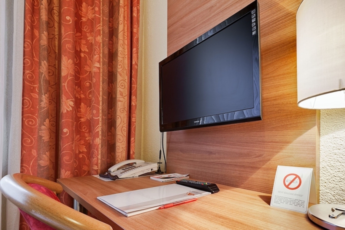 Imagen de la habitación del Hotel Garni Nuernberger Trichter. Foto 15