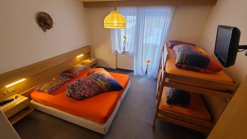 Imagen de la habitación del Hotel Garni Ongaro. Foto 4