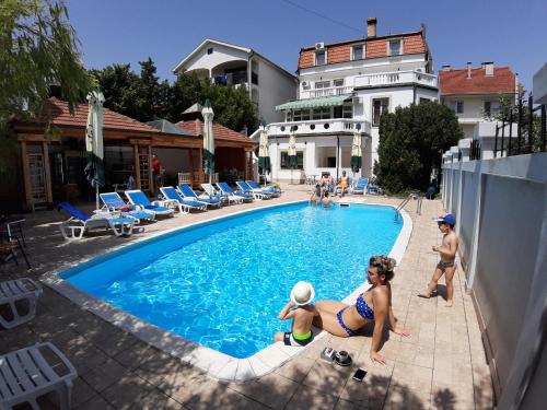 Imagen general del Hotel Garni Panorama Lux. Foto 1