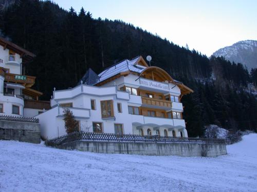 Imagen general del Hotel Garni Pradella. Foto 15