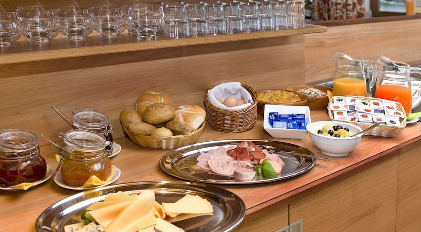 Imagen del bar/restaurante del Hotel Garni Regina. Foto 3