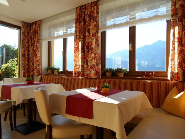Imagen del bar/restaurante del Hotel Garni Regina. Foto 4