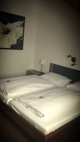Imagen de la habitación del Hotel Garni Reulein. Foto 6