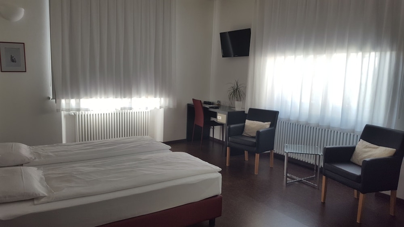 Imagen de la habitación del Hotel Garni Rio. Foto 12