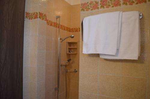 Imagen de la habitación del Hotel Garni Rivabella Au Lac. Foto 13