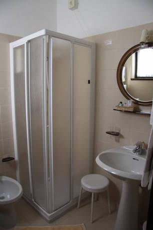 Imagen de la habitación del Hotel Garni Roberta. Foto 9