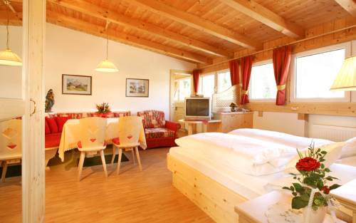 Imagen de la habitación del Hotel Garni Schenk. Foto 15