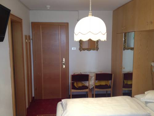Imagen de la habitación del Hotel Garni Schenk. Foto 16