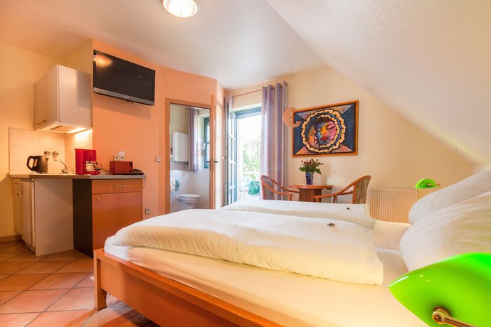 Imagen de la habitación del Hotel Garni Schneevoigt. Foto 17